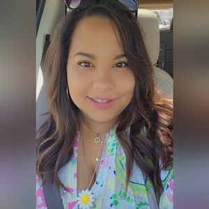 Meet your Posher, Pascale